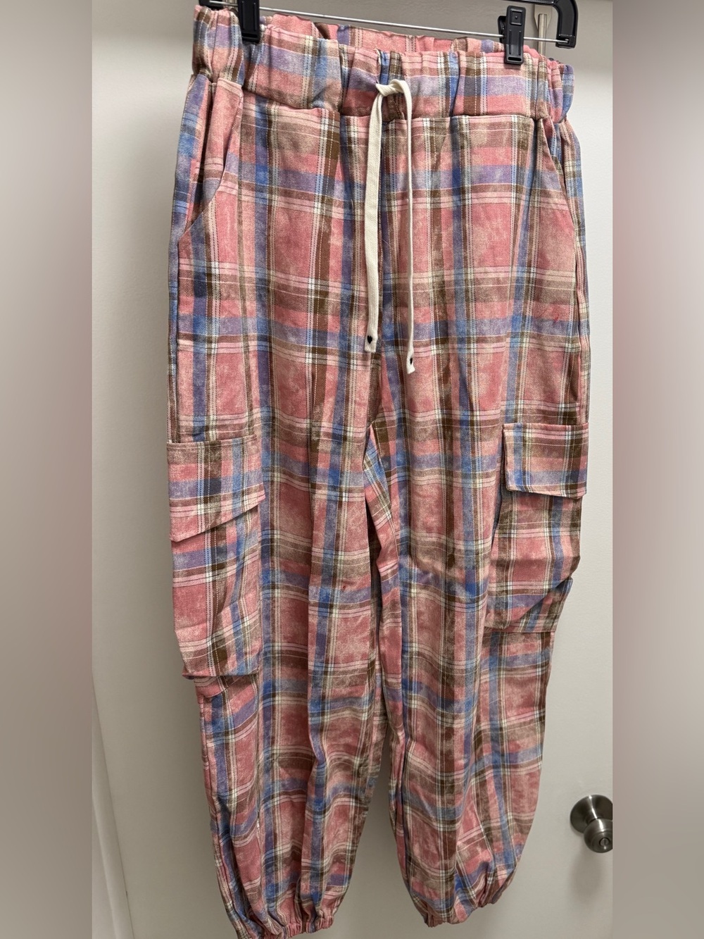 POL Plaid Cargo Pants in Pink, Blue and Brown